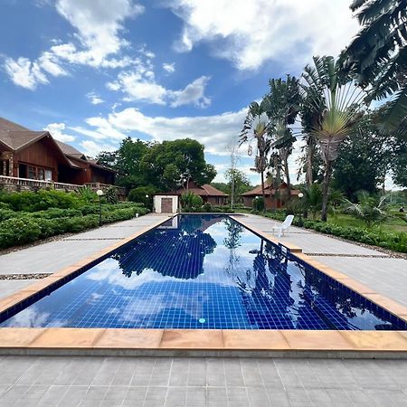 Sasidara Resort Nan Exterior photo