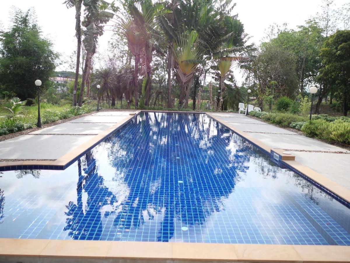 Sasidara Resort Nan Exterior photo